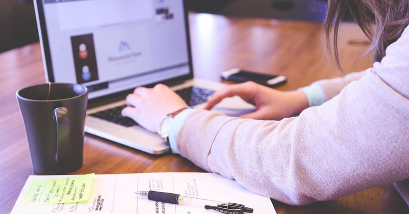 Guide pratique pour structurer votre plan de communication digitale